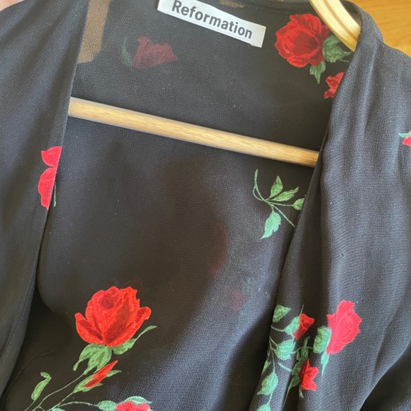 Reformation Wrap Rose Dress with tie sleeves - Picture 7 of 7